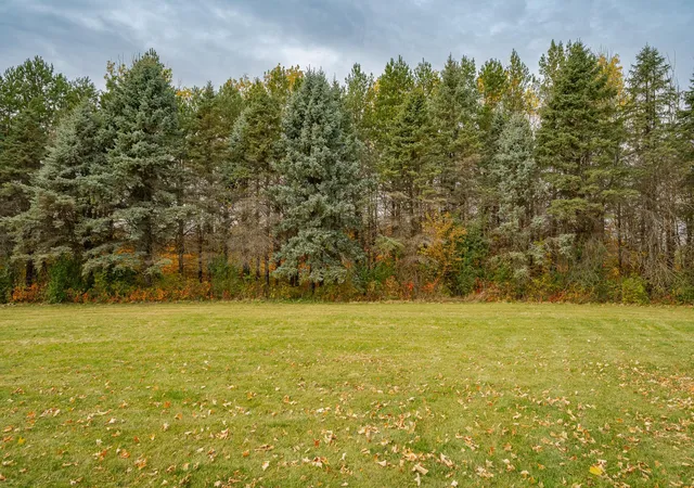 Photo 53 of Single family home for sale at 8601 County Rd 3 NW, Oronoco, MN 55960 | MLS# 7010826 | Listing updated on 2026-09-23
