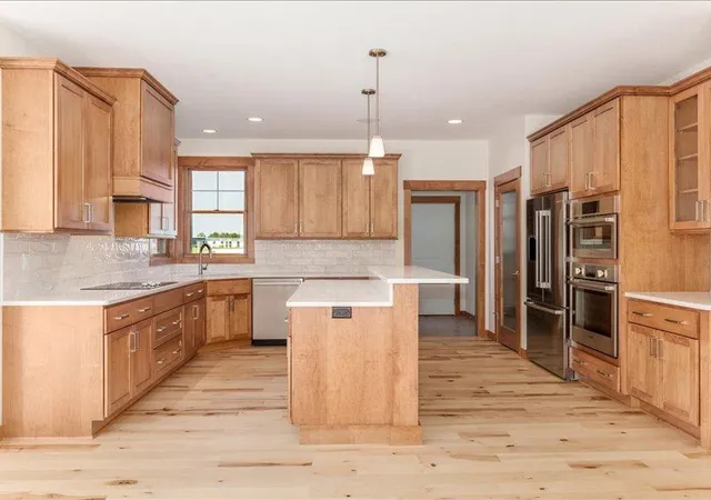 3rd image of 2359 Sydney Ln, Hudson, WI 54016 | MLS# 7010911