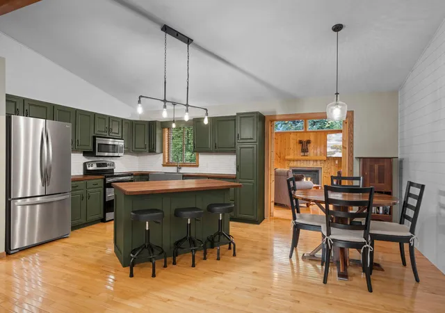 Photo 2 of Single family home for sale at 1452 Vixen Ln, Delano, MN 55328 | MLS# 7010945 | Listing updated on 2026-09-22