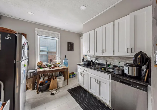 Photo 25 of Multi family home for sale at 2121 Harriet Ave, Minneapolis, MN 55405 | MLS# 7011221 | Listing updated on 2026-08-28