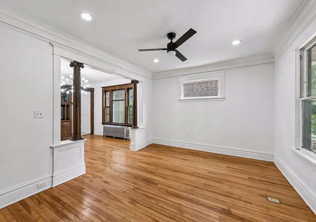 Photo 5 of House for sale at 2121 Harriet Ave, Minneapolis, MN 55405 | MLS# 7011221 | Listing updated on 2026-08-28