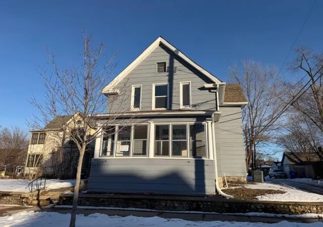 Photo 1 of Sale Pending at 468 Bellows St, Saint Paul, MN 55107 | MLS# 7011573 | Listing updated on 2026-10-05