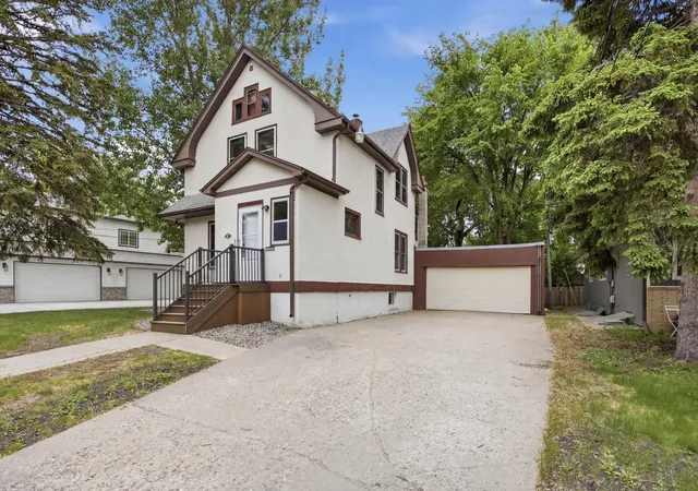 Homes for sale in Moorhead, MN | 819 7Th Ave S, Moorhead, MN 56560 | MLS# 7012190