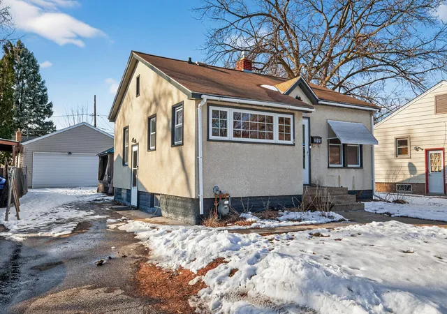 Photo 1 of Single family home for sale at 2069 Manitou Ave, Saint Paul, MN 55119 | MLS# 7012243 | Listing updated on 2026-05-27