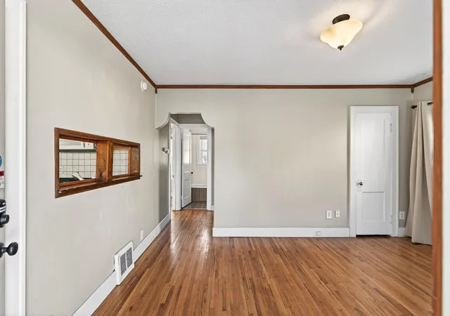 Photo 3 of Single family home for sale at 2069 Manitou Ave, Saint Paul, MN 55119 | MLS# 7012243 | Listing updated on 2026-05-27