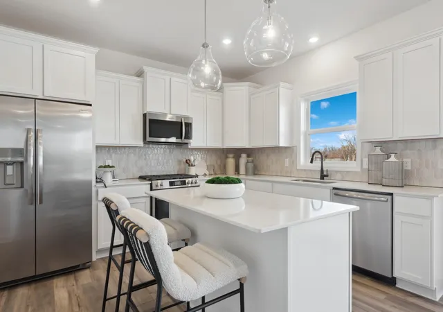 3rd image of 5048 Hadley Crest Dr Ne, Rochester, MN 55906 | MLS# 7012424