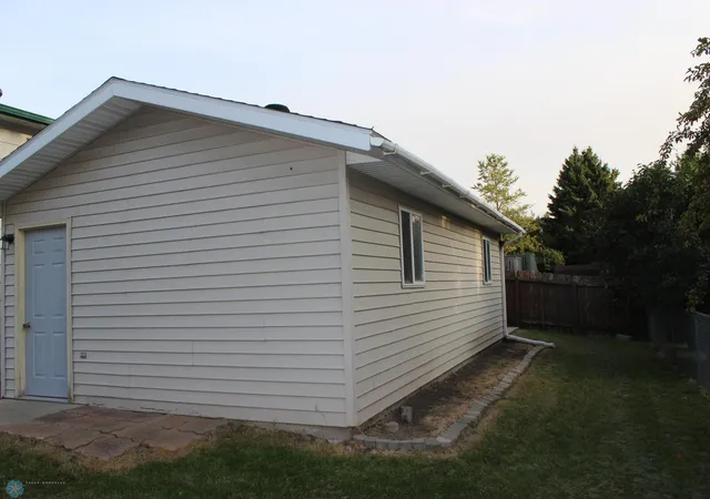 4th image of 3025 18Th St S, Fargo, ND 58103 | MLS# 7012747