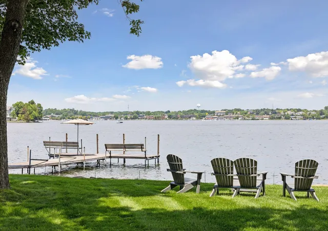 Photo 3 of Sale Pending at 2670 Woolsey Ln, Wayzata, MN 55391 | MLS# 7012967 | Listing updated on 2026-10-01