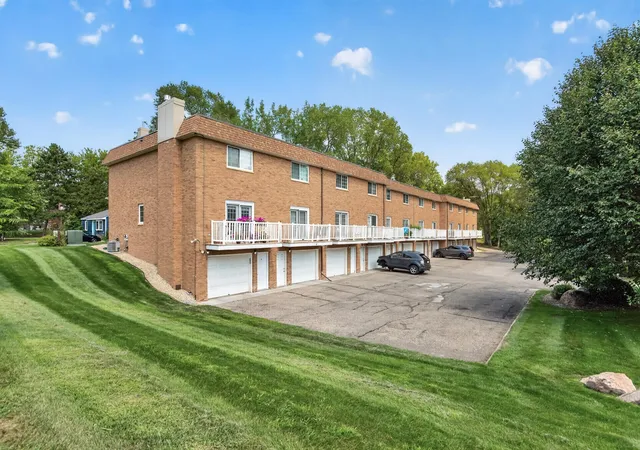 Photo 1 of Single family home for sale at 1860 Mcmenemy St #I, Saint Paul, MN 55117 | MLS# 7013015 | Listing updated on 2026-10-15