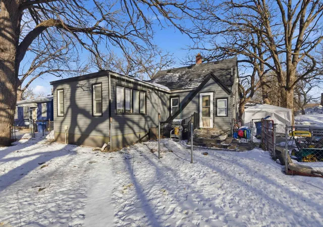 Photo 1 of Single family home for sale at 31 12th Avenue Ne, Saint Cloud, MN 56304 | MLS# 7013126 | Listing updated on 2026-08-27