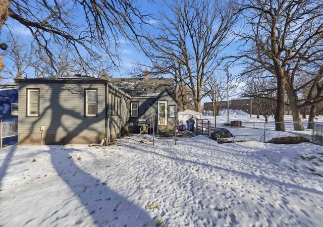 4th image of 31 12Th Ave Ne, Saint Cloud, MN 56304 | MLS# 7013126