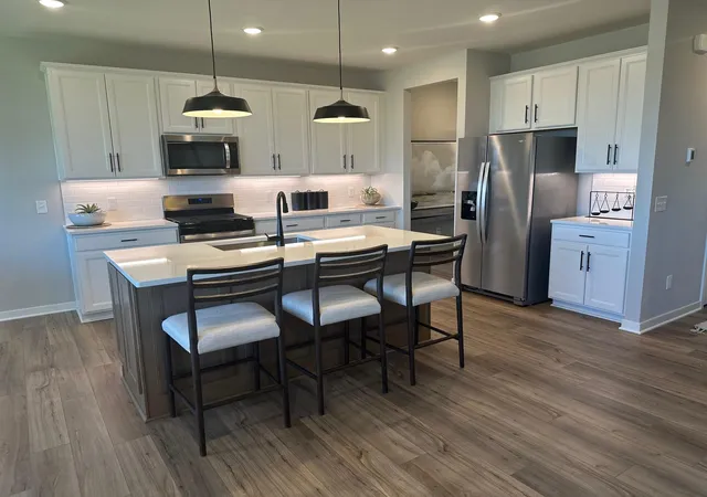 3rd image of 19448 Everfield Ave, Farmington, MN 55024 | MLS# 7013212