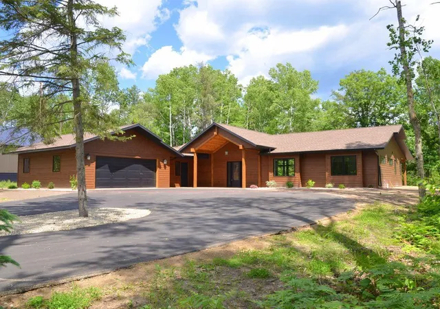 Photo 1 of Single family home for sale at 27222 Is View Dr, Park Rapids, MN 56470 | MLS# 7013412 | Listing updated on 2026-08-20