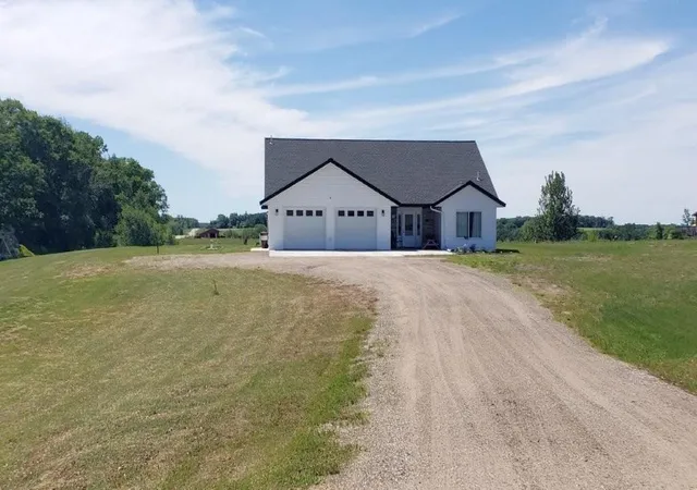 Homes for sale in Perham, MN | 43894 Easy St, Perham, MN 56573 | MLS# 7013437