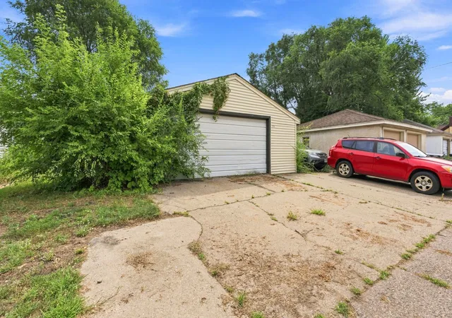41st image of 1716 University Ave Ne, Minneapolis, MN 55413 | MLS# 7013822