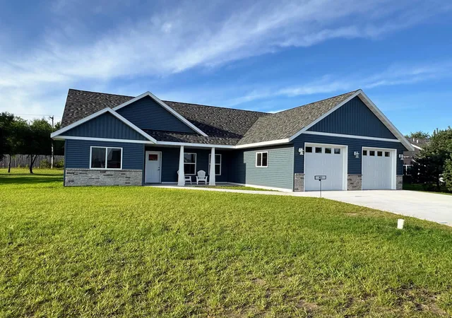 Homes for sale in Perham, MN | 921 Nw 9th St, Perham, MN 56573 | MLS# 7014030