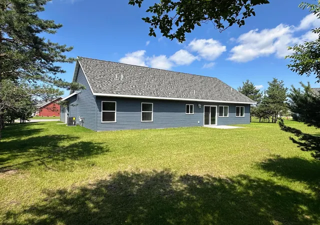 Homes for sale in Perham, MN | 921 Nw 9th St, Perham, MN 56573 | MLS# 7014030