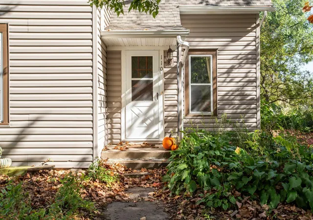 Homes for sale in River Falls, WI | 110 N Pearl St, River Falls, WI 54022 | MLS# 7014063