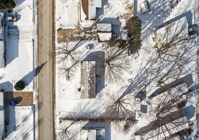 1st image of 729 S 10th St, Lake City, MN 55041 | MLS# 7014096