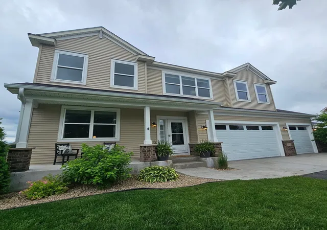 Photo 2 of Sale Pending at 19727 Hazel Nut Ct, Lakeville, MN 55044 | MLS# 7014434 | Listing updated on 2026-07-20
