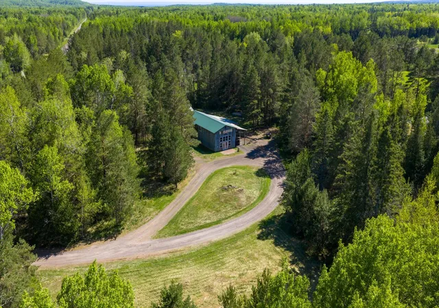 3rd image of 2437 Hwy 3, Two Harbors, MN 55616 | MLS# 7015409