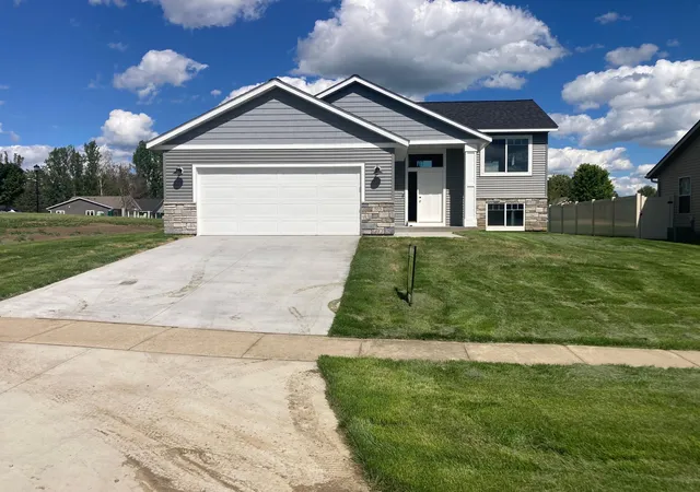 27th image of 705 State St, Kenyon, MN 55946 | MLS# 7015740