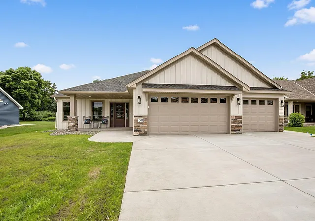 Homes for sale in Saint Cloud, MN | 611 Brookwood Ln, Saint Cloud, MN 56303 | MLS# 7016656
