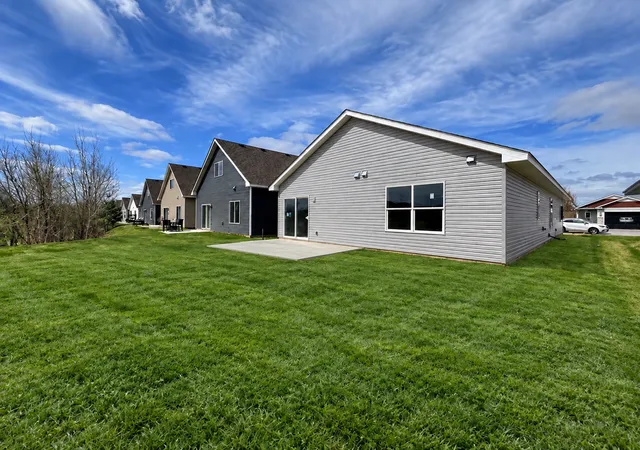 Photo 2 of Single family home for sale at 720 Cherrywood Ln Ne, Isanti, MN 55040 | MLS# 7016688 | Listing updated on 2026-09-19