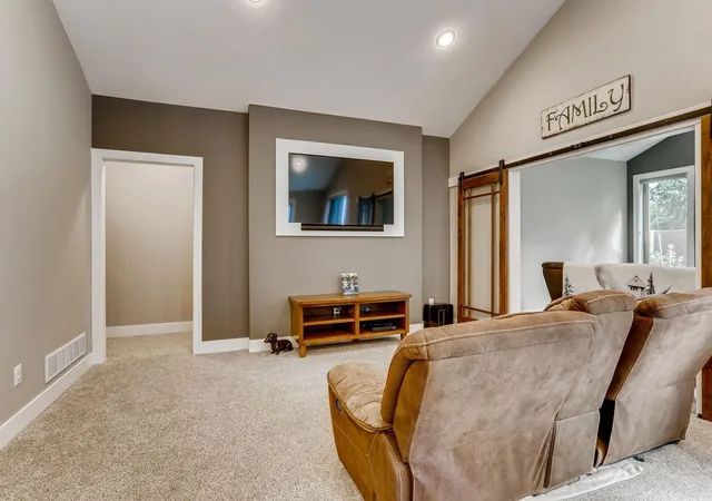 5th image of 2060 125Th Ln Nw, Minneapolis, MN 55448 | MLS# 7016724
