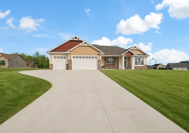 Homes for sale in Montgomery, MN | 1013 Birch Ave Ne, Montgomery, MN 56069 | MLS# 7016880
