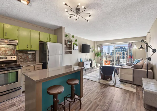 1st image of 121 Washington Ave S #1010, Minneapolis, MN 55401 | MLS# 7017296