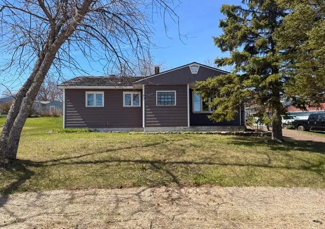 Photo 1 of Sale Pending at 122 Banks Blvd, Silver Bay, MN 55614 | MLS# 7017586 | Listing updated on 2026-09-03