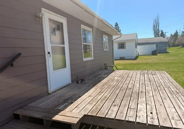 Photo 4 of Sale Pending at 122 Banks Blvd, Silver Bay, MN 55614 | MLS# 7017586 | Listing updated on 2026-09-03