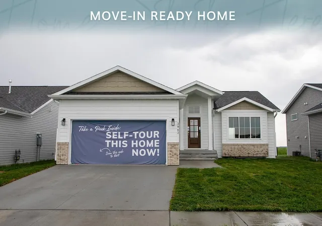 Homes for sale in Fargo, ND | 2962 74 Ave S, Fargo, ND 58104 | MLS# 7017656