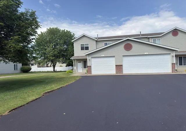 Homes for sale in Saint Cloud, MN | 939 Cypress Rd #25, Saint Cloud, MN 56303 | MLS# 7017725
