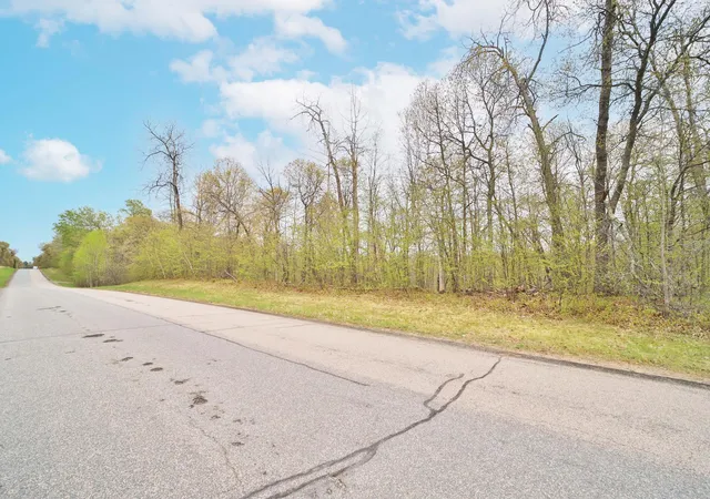 1st image of Tbd Weaver Point Rd, Breezy Point, MN 56472 | MLS# 7017771