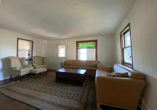 4th image of 132 3Rd St Nw, Ortonville, MN 56278 | MLS# 7017954