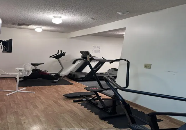 2nd image of 2801 Flag Ave N, New Hope, MN 55427