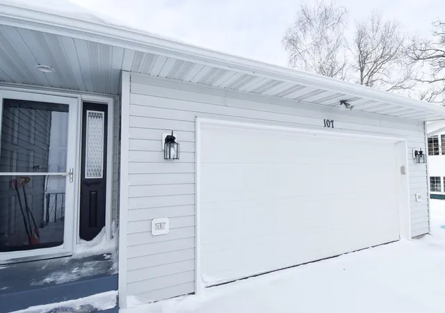 33rd image of 107 Harding St S, Karlstad, MN 56732 | MLS# 7018323