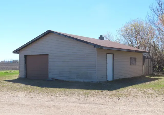 Photo 3 of Sale Pending at 18340 Us Hwy 59 Ne, Thief River Falls, MN 56701 | MLS# 7018566 | Listing updated on 2026-10-01