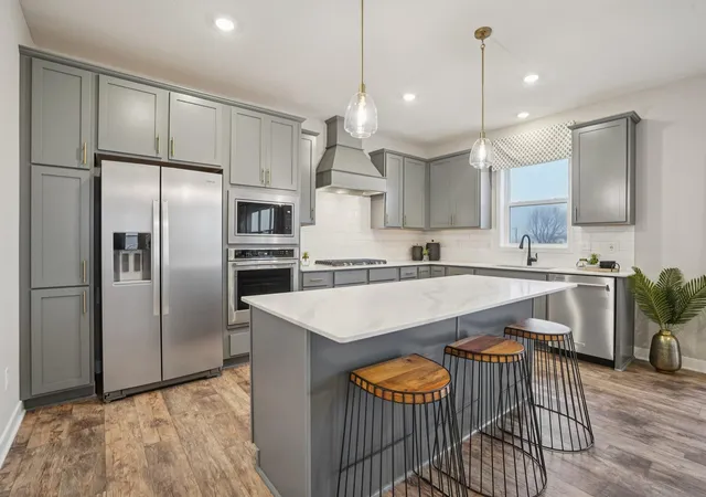 1st image of 1896 Marsh View Ter, Shakopee, MN 55379 | MLS# 7018780