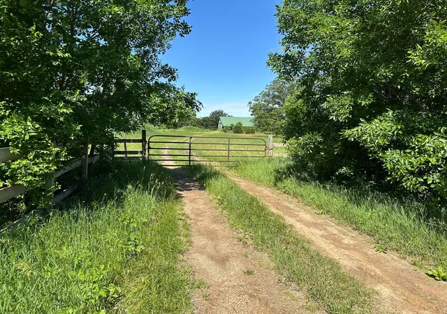 2nd image of Xxx Hwy 284, Cologne, MN 55322 | MLS# 7019129