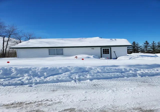 Photo 2 of Single family home for sale at 9453 Alango Rd, Angora, MN 55703 | MLS# 7019341 | Listing updated on 2026-09-01