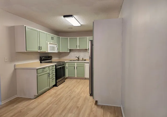 12th image of 300 Cedar St #15, Baldwin, WI 54002 | MLS# 7019375