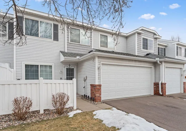 2nd image of 15816 Fleet Trl #237, Saint Paul, MN 55124 | MLS# 7019571