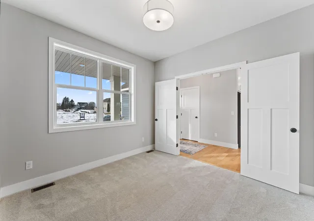 3rd image of 631 Parkside Court, Saint Paul, MN 55123 | MLS# 7019611