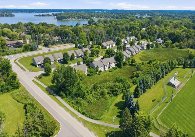 37th image of 1235 Langewood Dr, Mound, MN 55364 | MLS# 7019657