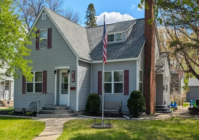 Photo 2 of Single family home for sale at 816 N 3rd Street, Montevideo, MN 56265 | MLS# 7019835 | Listing updated on 2026-09-12