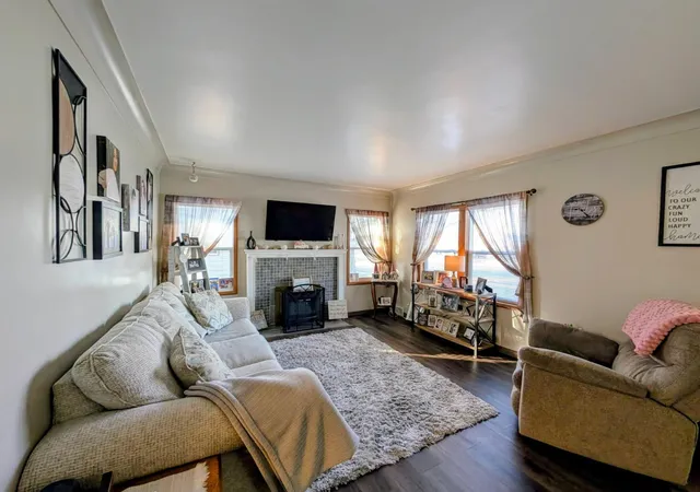 Photo 3 of Single family home for sale at 816 N 3rd Street, Montevideo, MN 56265 | MLS# 7019835 | Listing updated on 2026-09-12
