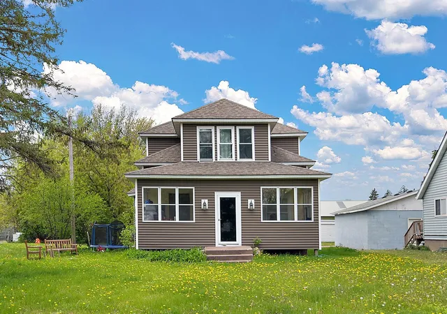 1st image of 465 4th Ave S, Isle, MN 56342 | MLS# 7020268